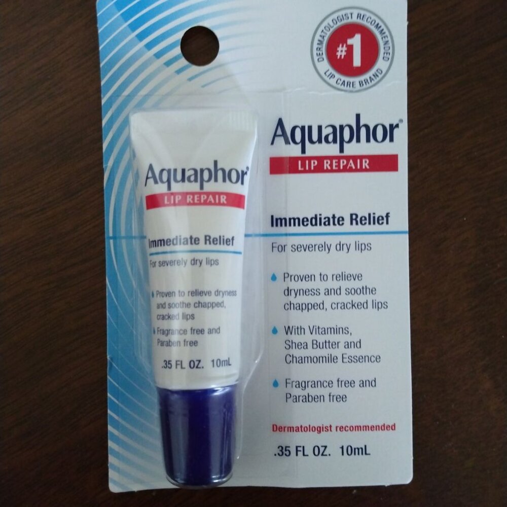 BRAND NEW AQUAPHOR LIP REPAIR SQUEEZE TUBE FULL SIZE
